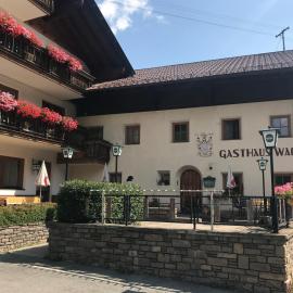 Gasthof Wacht, hotel sa Untertilliach