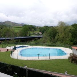 Apartamento Jardines del Sella, hótel í Cangas de Onís