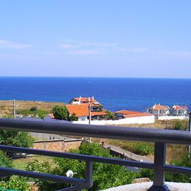 Family Hotel ATLAS, hotel em Sinemorets