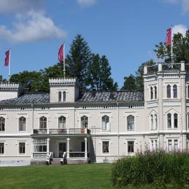 Kartanohotelli Karhulan Hovi: Kotka şehrinde bir otel