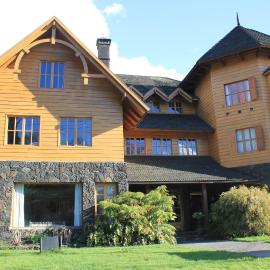 Hotel Malalhue, hotel en Pucón