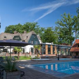 Huize Hölterhof Wellness Hotel Restaurant, hotel i Enschede