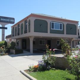 El Rancho Inn
