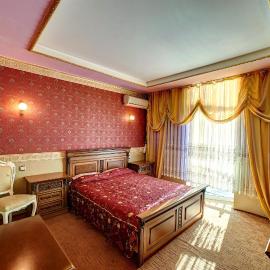 Hotel Izvora โรงแรมในรูเซ