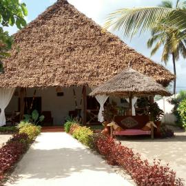 Casa Carlotta & Villa โรงแรมในนูงวี