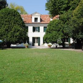 Ca' Settecento "Villa Cavazza Querini", hotel a Pasiano di Pordenone
