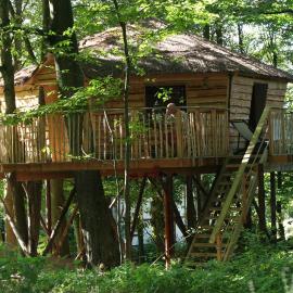 B&B La Cabane du Bois Dormant, khách sạn ở Spa