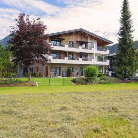 AKTIV Apartments by Peak Stay, hotel di Leutasch
