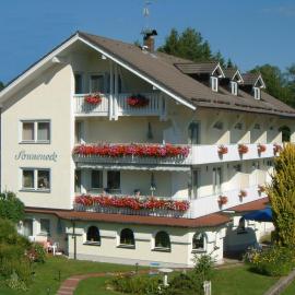 Pension Sonneneck mit Wellnessnutzung: Bayerisch Eisenstein şehrinde bir otel