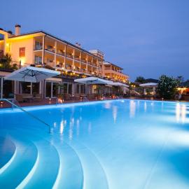 Hotel Boffenigo - The Golden Hour: Costermano şehrinde bir otel