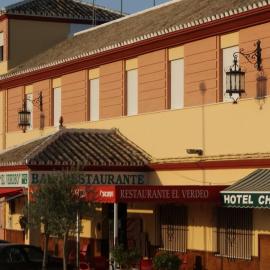 Hotel Chamizo โรงแรมในEl Arahal