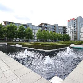iSTAY APARTMENTS at VIZION - Fully Equipped Modern Serviced Apartments with Balconies, Superfast Broadband, Free Allocated Parking Space, 24h Security, Rooftop Gardens, Located in Central MK