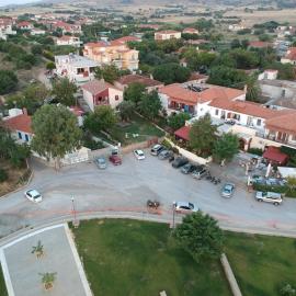 To Kyma, hotell i Moúdhros