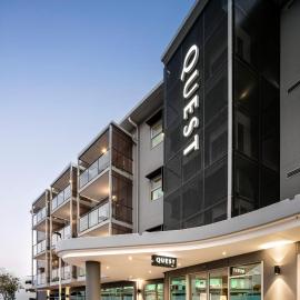 Quest Eight Mile Plains: Brisbane şehrinde bir otel