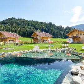 Lehenriedl Chalet، فندق في واغراين