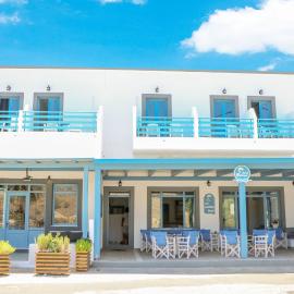 Delfini Hotel, hotell i Skala