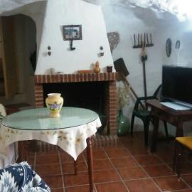 Cueva Rural La Noguera, hotel in Pegalajar