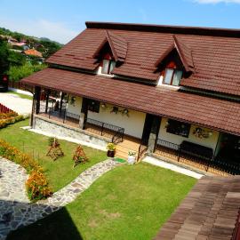 Pensiunea Casa Maria, khách sạn ở Corbeni