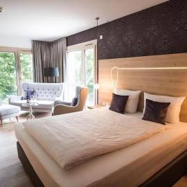 Parkhotel Schillerhain, отель в городе Кирххаймболанден