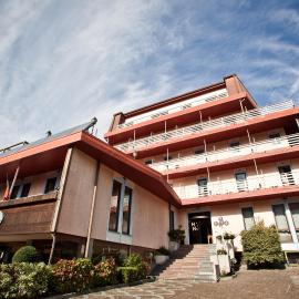 Hotel Rendez Vous, viešbutis mieste Katilonas