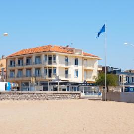 Viesnīca Hôtel de la Mer pilsētā Valrasplaža