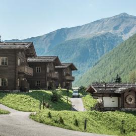 Hotel & Chalets Edelweiss, hotel di Madonna