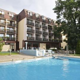 Ensana Thermal Sárvár, hotelli kohteessa Sárvár