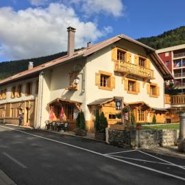 Relais Mont Jura Adults Only, hotel v mestu Lélex