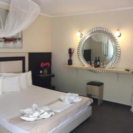 Hotel Alexandros II, hotel en Toroni