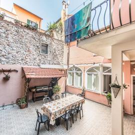 B&B Finalex, Hotel in Finale Ligure