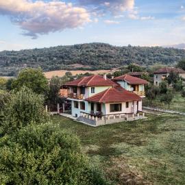 Guest House Villa Bozhenitsa, hotel v destinaci Bozhenitsa