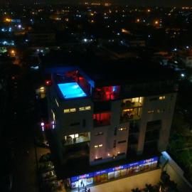 Suncity Hotel Apartment, hotel em Acra