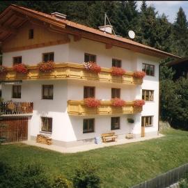 Ferienwohnung Wolf, hotel a Trins