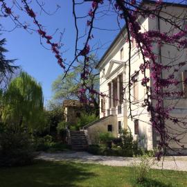 Villa Adelaide, hotell i Gonàrs