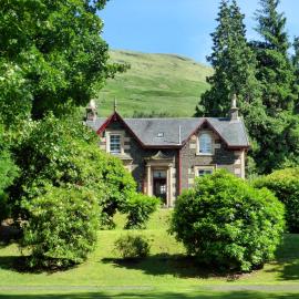Mansefield House, Hotel in Arrochar