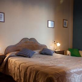 Il Baraccotto, hotel a Lucignano