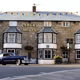 Tyacks Hotel, hotel di Camborne
