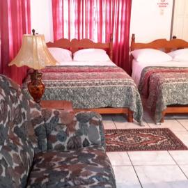 Top Ranking Hill View Guesthouse, khách sạn ở Speyside