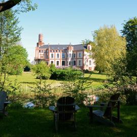Wismar में, होटल Hotel Schloss Gamehl