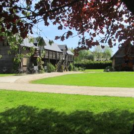 Ferme de la Cacheterie,、Fleury-la-Forêtのホテル