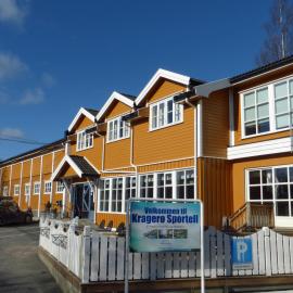 Kragerø Sportell & Apartments, хотел в Крагерьо