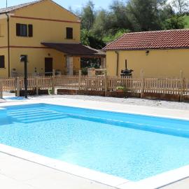 Agriturismo Fattoria del Colle, hotel v mestu Iesi