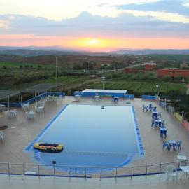 Tahla Garden, hotel i Tahla