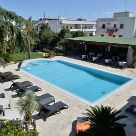 Hotel Cuor Di Puglia, hotelli kohteessa Alberobello