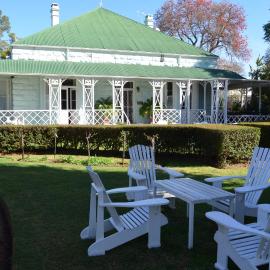 Adley House, hotelli kohteessa Oudtshoorn