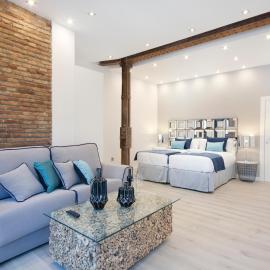 BiBo Suites Gran Vía, hotel Granadában