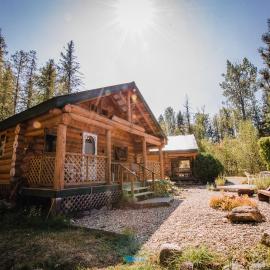 Cedar Haven Cabins and Resort, hotel a Clearwater