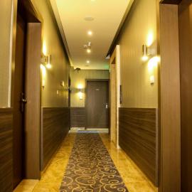 Almond Hotel Apartments, hotel u gradu Aman