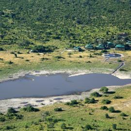 Thobolo's Bush Lodge, hotel di Kachikau