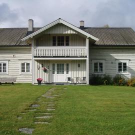Bakken Gårdshus, hotel v destinácii Rendalen